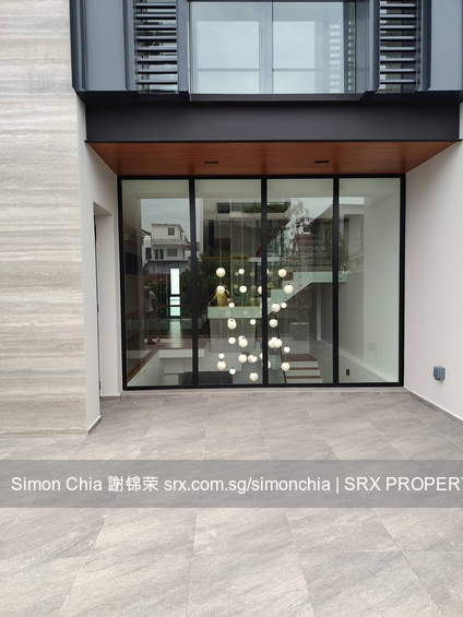 Sembawang Straits Estate (D27), Terrace #562739901